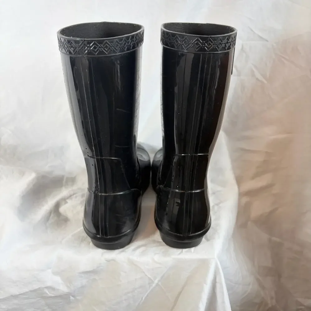 UGG Girls Raana black mid calf rain boots.  Waterproof.  Size 4.